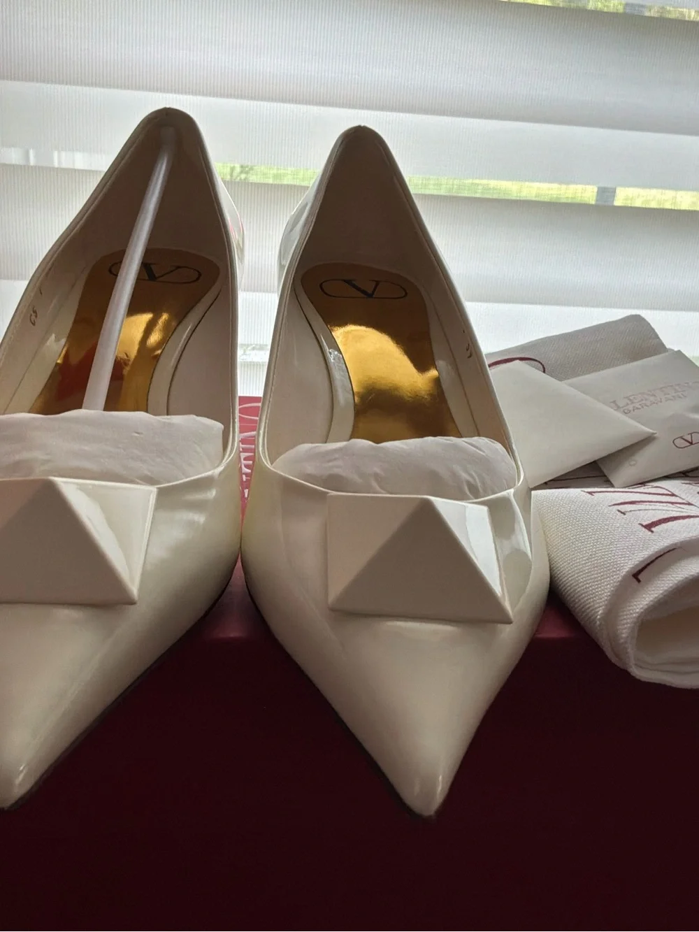 Valentino White Patent Leather Pointed Toe Pumps with Pyramid Stud